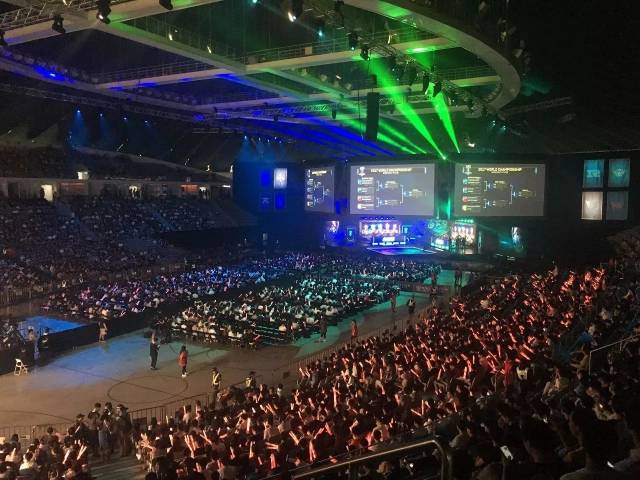 场比赛中堪 场比赛中堪