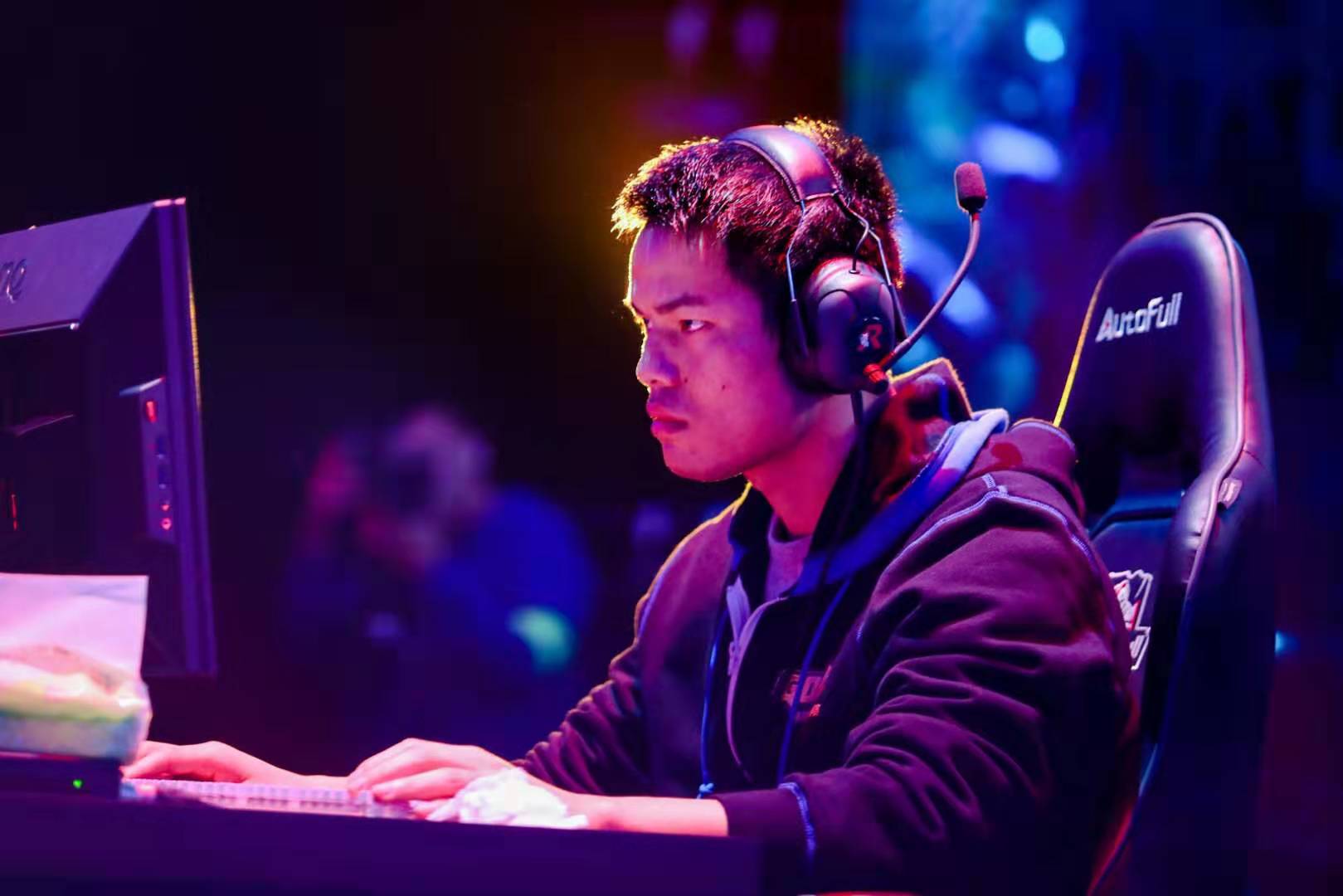 能否保持健 能否保持健